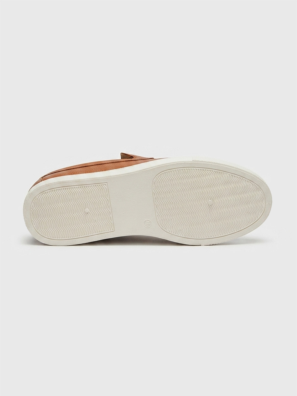 UrbanEase Classic Loafer Brown - B17
